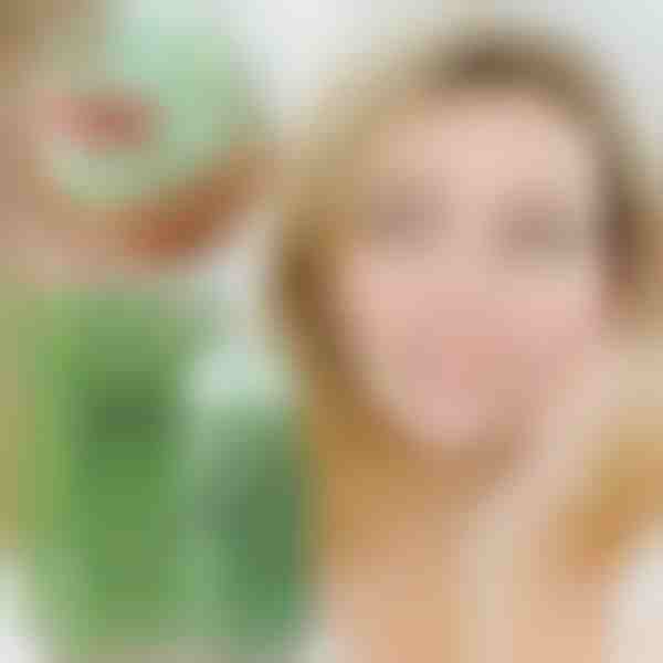 Μαύρα στίγματα και φραγμένοι πόροι καθαρίζονται σε 10 λεπτά | CLEANSTICK